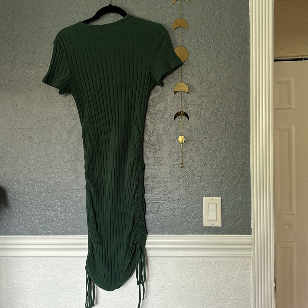 SHEIN Ribbed Body Dress - Picture 2 of 3